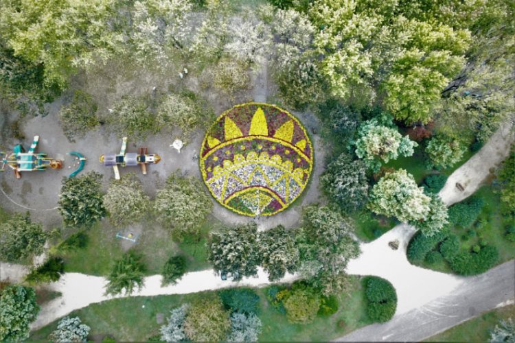 Bursa'da estetik uygulamalar parkları g&uuml;zelleştiriyor