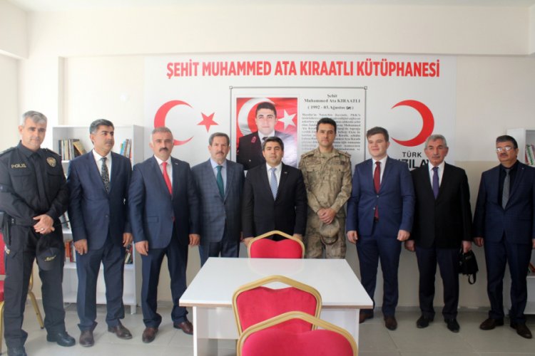 Bağışlanan kitaplarla, şehitlerin isminin verildiği k&uuml;t&uuml;phaneler a&ccedil;ıldı