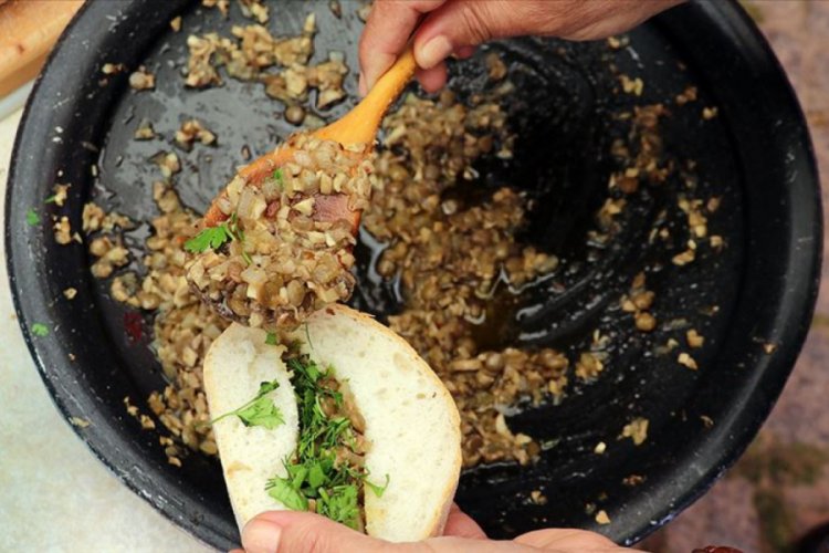 Vegan G&uuml;n&uuml; etkinliği 2 bin kişinin katılımıyla yapıldı