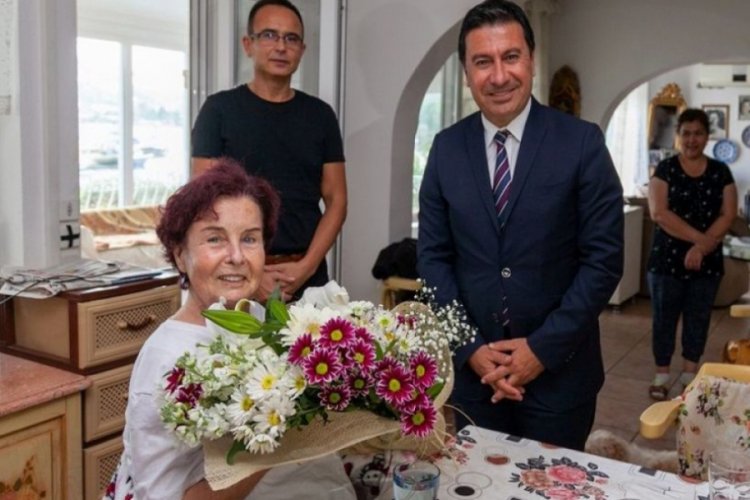 Oyuncu Fatma Girik belediye başkanlığı yaptığı g&uuml;nleri anlattı