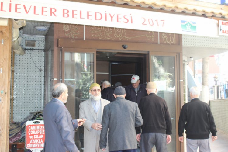 Babalarının hibe ettiği arsanın parasını istediler