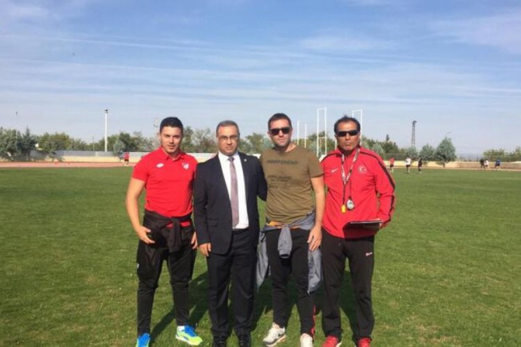 Diyarbakır'da futbol hakemleri atletik testten ge&ccedil;ti