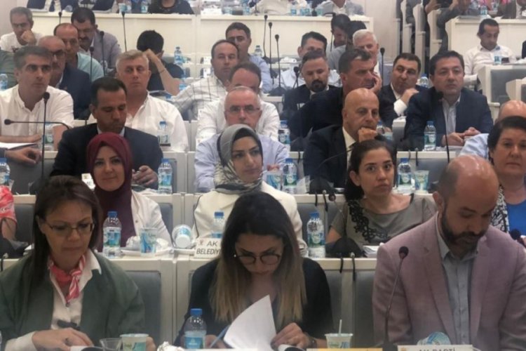 AK Partili &uuml;yeler 'Toplumsal Cinsiyet Eşitliği Komisyonu'ndan istifa etti