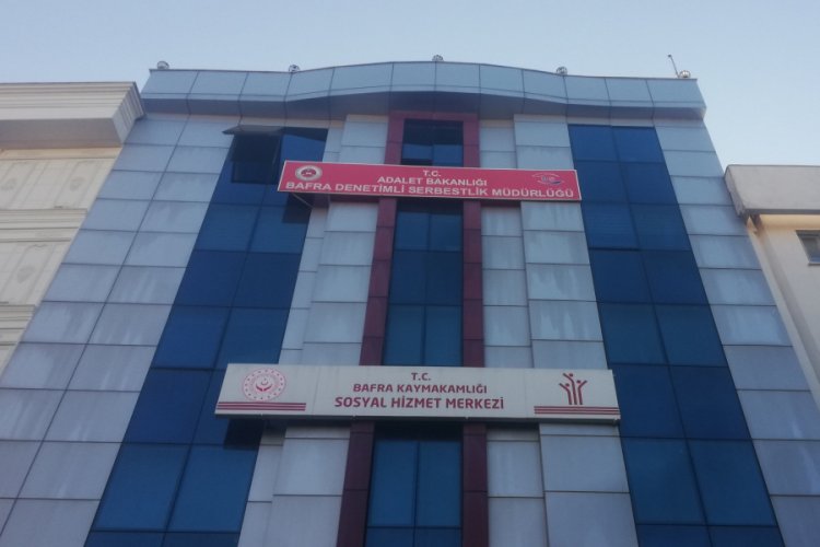 Asans&ouml;rde mahsur kalan 7 kişi kurtarıldı