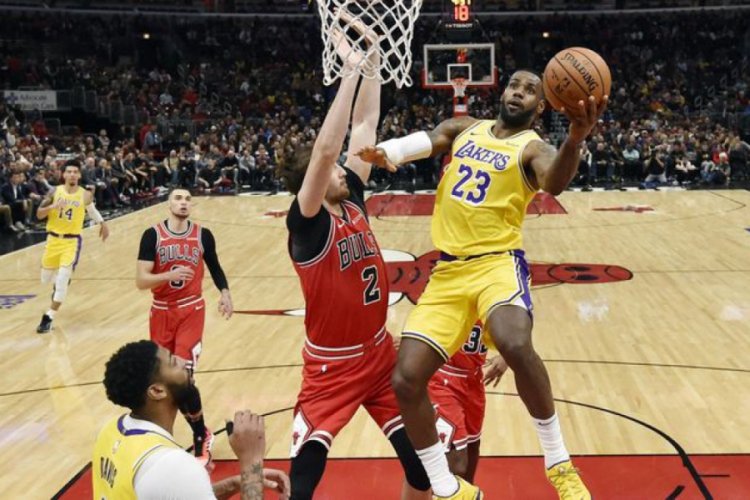 Los Angeles Lakers, LeBron James'le kazanmaya devam ediyor