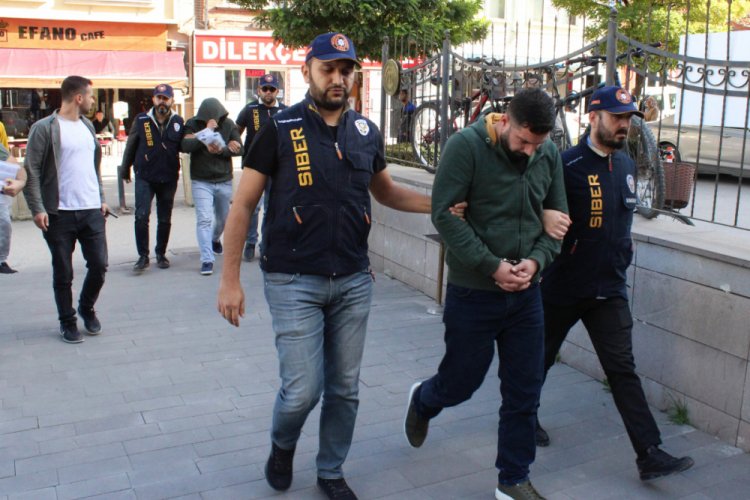 ATM fareleri bu kez ka&ccedil;amadı