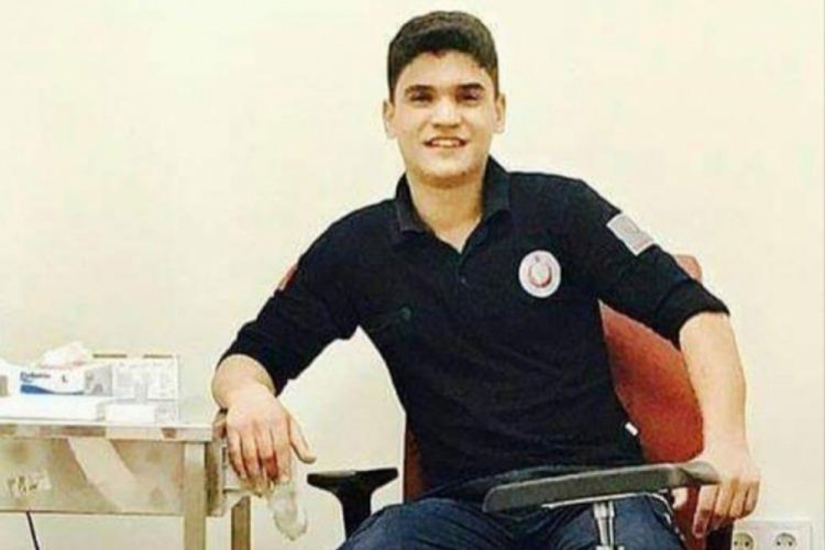 Evlerinin terasından atlayan gen&ccedil; &ouml;ld&uuml;