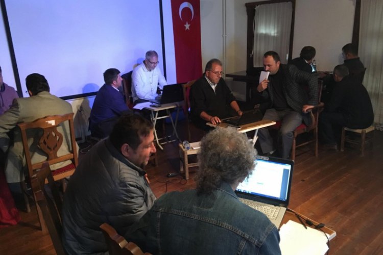 Muhtarlara anket uygulaması yapıldı