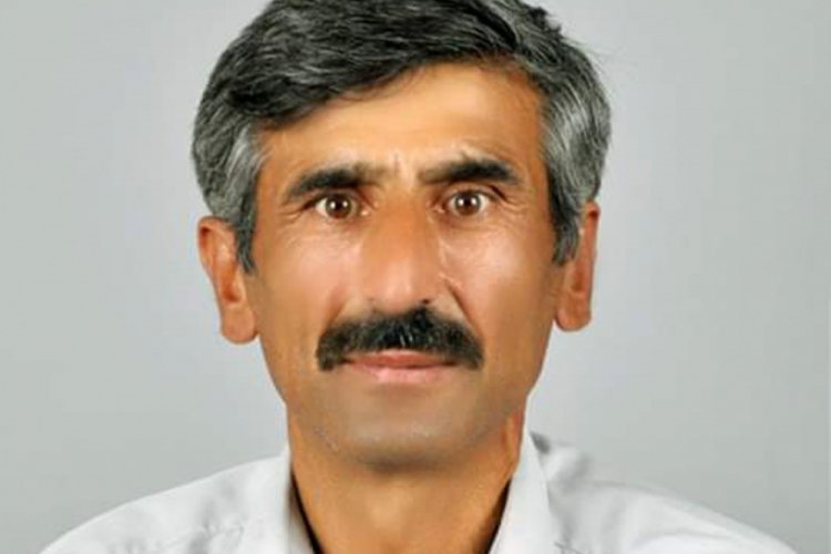 Tarla y&uuml;z&uuml;nden tartıştığı kardeşini tabancayla yaraladı
