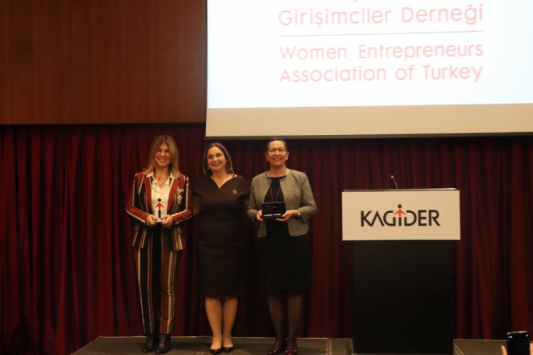 KAGİDER-Tarım b&uuml;y&uuml;k &ouml;l&ccedil;&uuml;de kadınların emeği &uuml;zerinde y&uuml;kseliyor