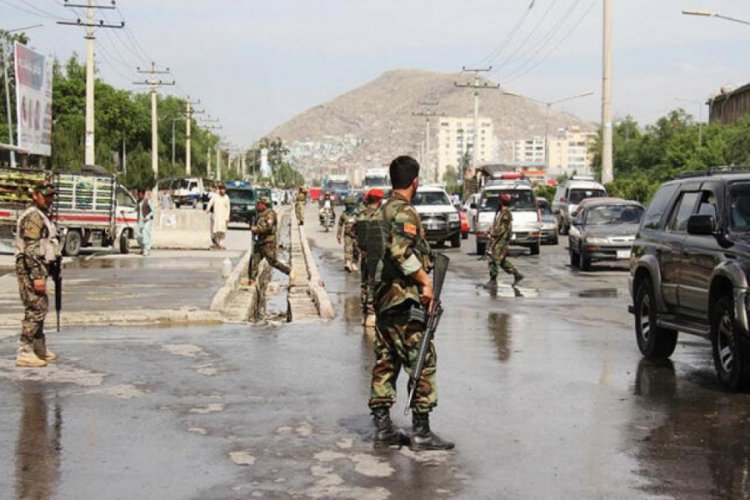 Afganistan'da bombalı saldırı: 6 &ouml;l&uuml;