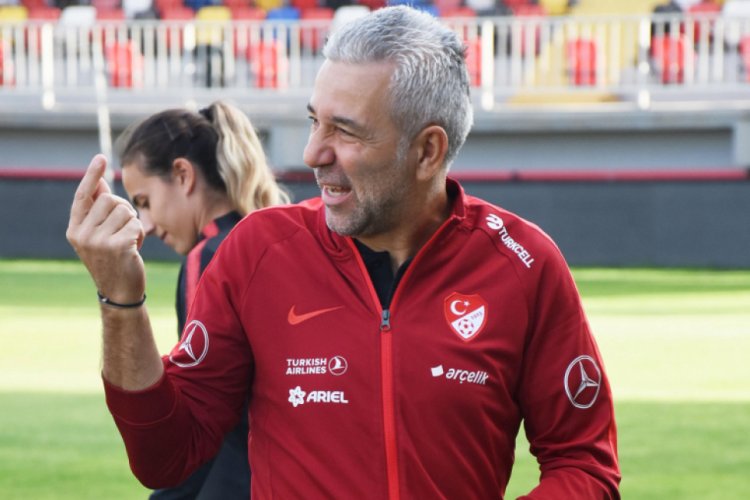 A Milli Kadın Futbol Takımı ilgi bekliyor
