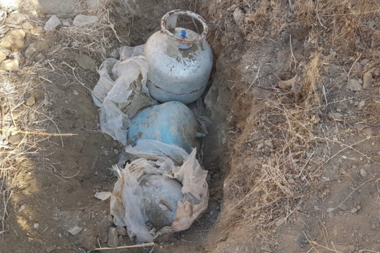 PKK'ya ait 2'si EYP ile tuzaklanmış 3 b&uuml;y&uuml;k t&uuml;p ele ge&ccedil;irildi