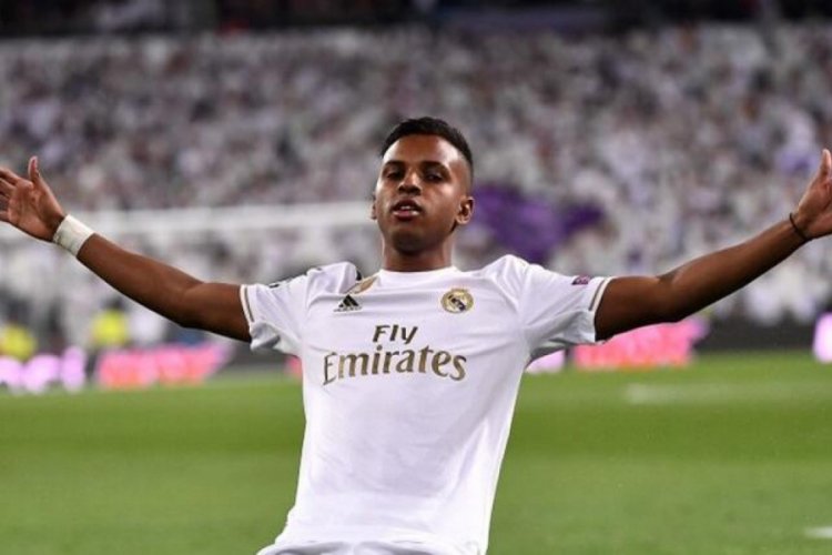 Real Madrid'in gen&ccedil; yıldızı Rodrygo tarihe ge&ccedil;ti