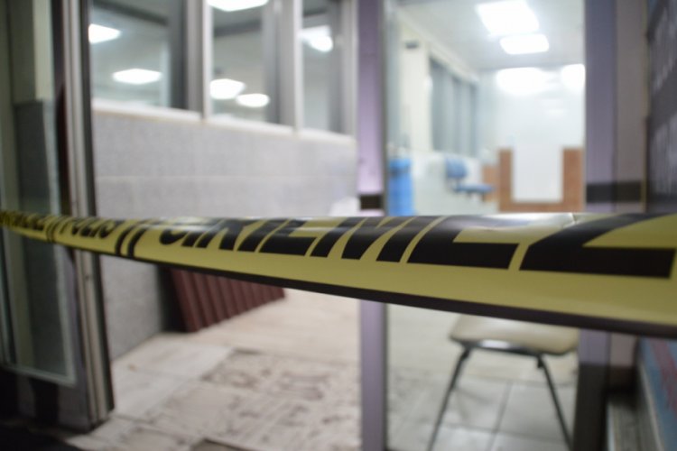 4 yıldır birlikte yaşadığı kadın doktoru silahla vurarak yaraladı
