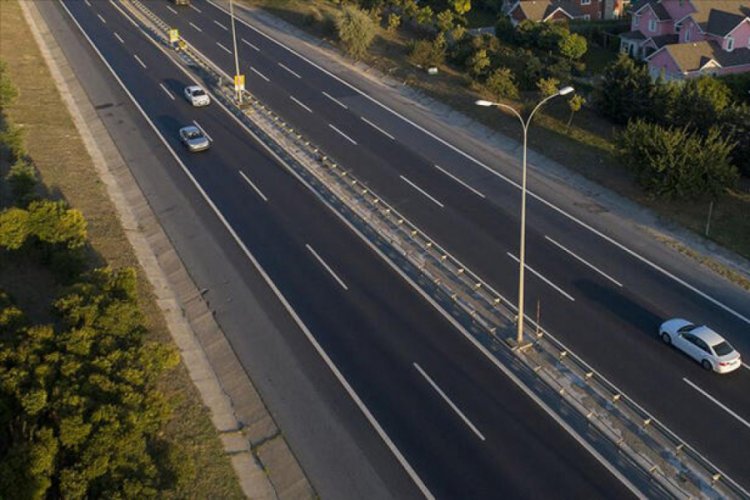 Otoyol ve k&ouml;pr&uuml; &uuml;cretlerinde yeni d&ouml;nem geliyor