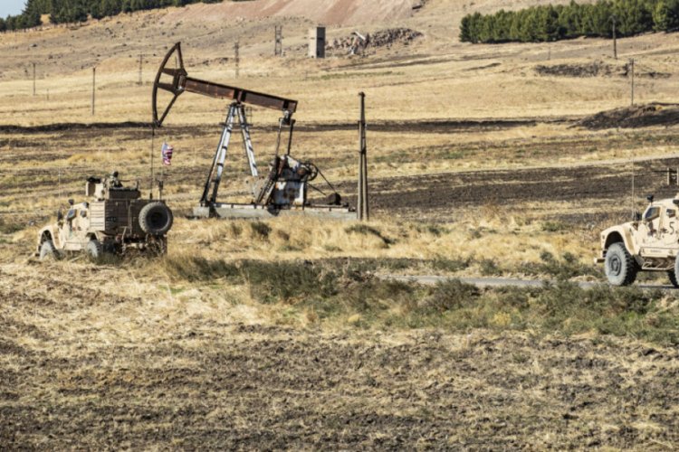 "Suriye'deki petrol yerel y&ouml;netimlerin kontrol&uuml;nde"