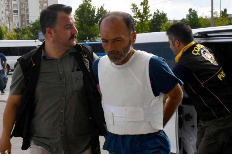 Yeğeninin kocasını &ouml;ld&uuml;rd&uuml;: Seni vurmayacağım, şikayet&ccedil;i olma