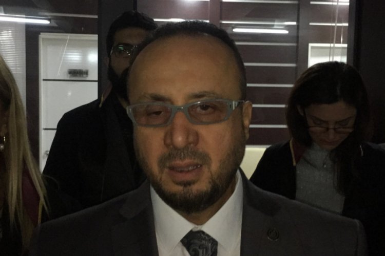 Bursa'da avukatın yanağını ısıran sanık hakim &ouml;n&uuml;nde