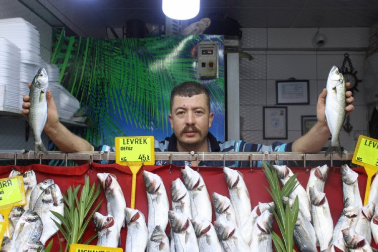 L&uuml;ferin kilosu 100 liraya d&uuml;şt&uuml;