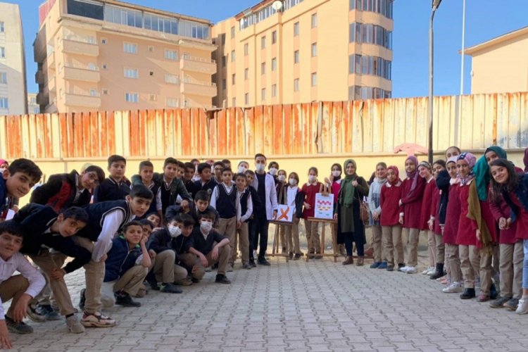 Y&uuml;ksekova'da 'L&ouml;semi Değil, İyilik Bulaşıcıdır' etkinliği