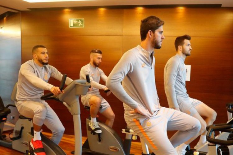 Galatasaray, İspanya'da &ccedil;alıştı