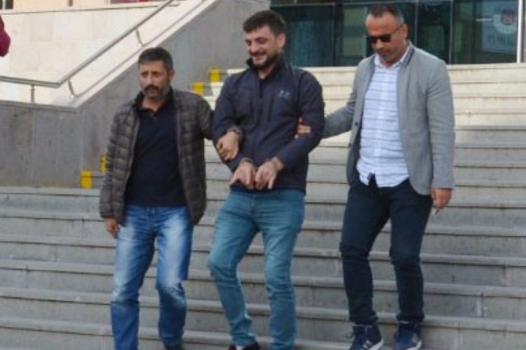 Fabrika basıp etrafa ateş a&ccedil;an zanlı tutuklandı