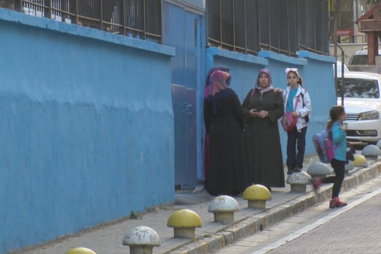 Okul bah&ccedil;esindeki &ouml;l&uuml;m: &Ccedil;ok sayıda &ouml;ğrenci okula gelmedi