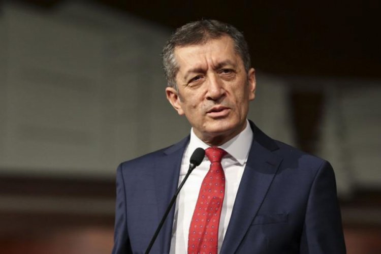 Bakan Sel&ccedil;uk'tan otizmlilere ayrımcılık iddialarına ilişkin a&ccedil;ıklama