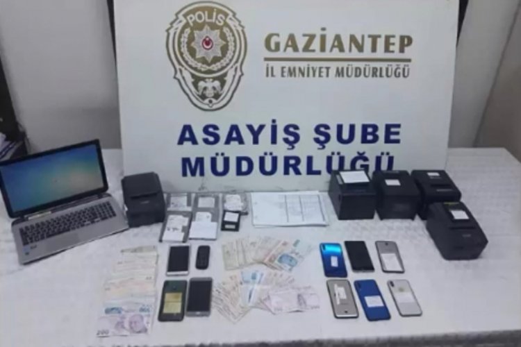 Yasa dışı bahis operasyonu: 12 g&ouml;zaltı