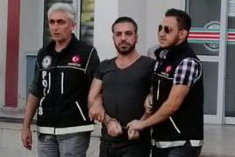 Cezaevi firarisi, uyuşturucu ve 3 tabancayla yakalandı