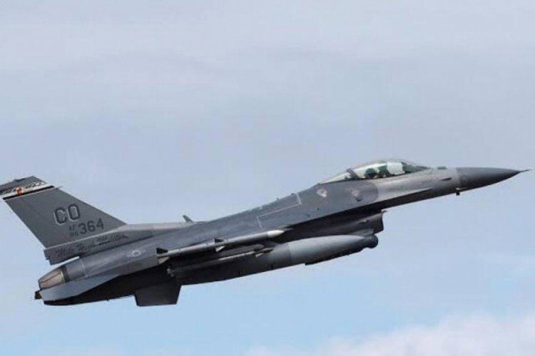 ABD F-16'sı Japonya'da eğitim bombası d&uuml;ş&uuml;rd&uuml;