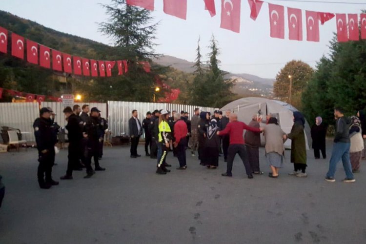 Teleferik eylemcilerinin &ccedil;adırına polis m&uuml;dahalesi