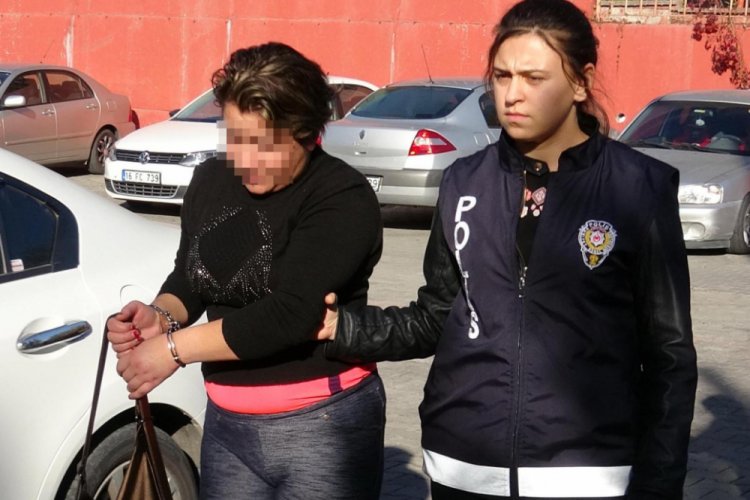 Karab&uuml;k'te fuhuş operasyonuna 2 g&ouml;zaltı
