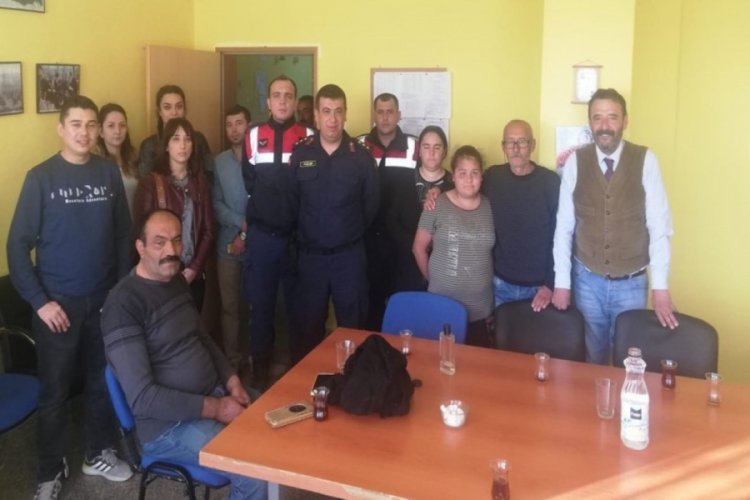 Kaybolan kız &ccedil;ocuğu 3 saat sonra bulundu
