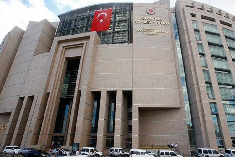 Avukattan ikinci x-ray kontrol&uuml;ne tepki: 5 saat ayakta bekledi