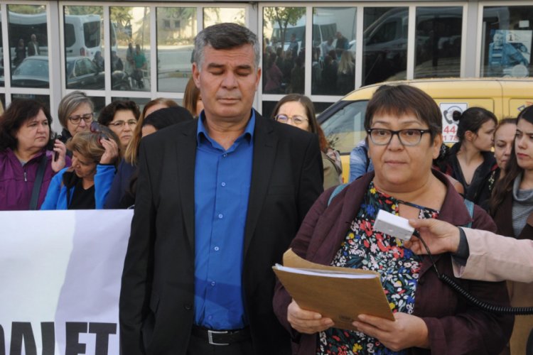 Eşi tarafından &ouml;ld&uuml;r&uuml;len kızı i&ccedil;in 'adalet' istedi