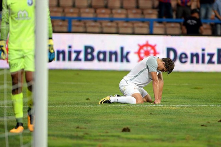 S&uuml;per Lig'de kaleler 11 haftada 10 kez şaştı