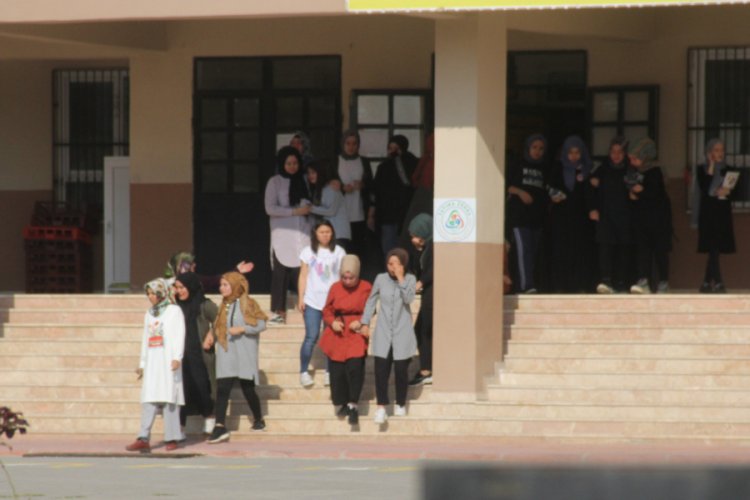 Sınıfta bayılan kız &ouml;ğrenci hayatını kaybetti