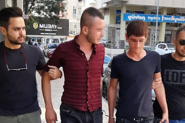 'Annemizi arayacağız' diye aldıkları telefonu &ccedil;aldılar