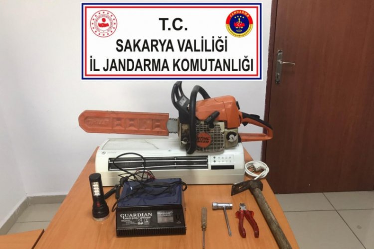 Sakarya'da hırsızlık &ccedil;etesi &ccedil;&ouml;kertildi: 5 tutuklama
