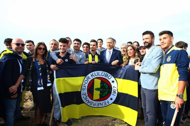 Fenerbah&ccedil;e "Geleceğe Nefes" kampanyasına destek oldu