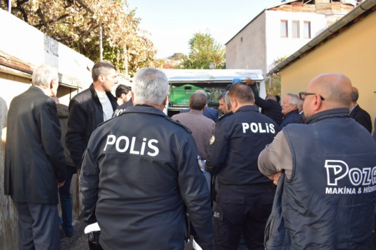 Karı koca sobadan sızan gazdan hayatını kaybetti