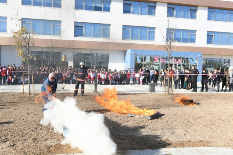 Ankara B&uuml;y&uuml;kşehir Belediyesinden L&ouml;semili &Ccedil;ocuklar Haftası etkinliklerine destek