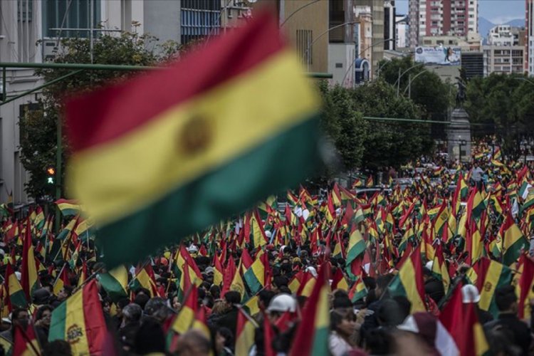 Bolivya'da ge&ccedil;ici Devlet Başkanı olması beklenen Anez'den a&ccedil;ıklama