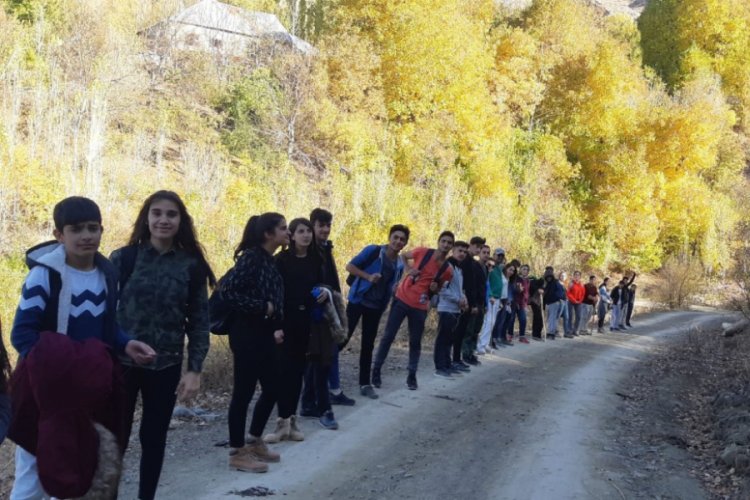 İran sınırında doğa y&uuml;r&uuml;y&uuml;ş&uuml;