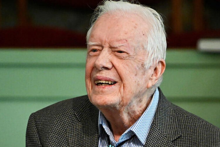 Eski ABD Başkanı Carter hastaneye kaldırıldı