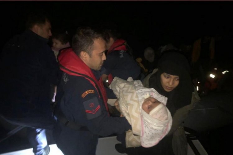 Menderes, Karaburun ve &Ccedil;eşme'de 286 ka&ccedil;ak g&ouml;&ccedil;men yakalandı