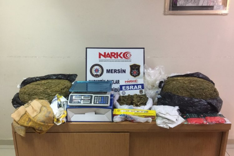Tadilat yapılan evden 20 kilo esrar &ccedil;ıktı