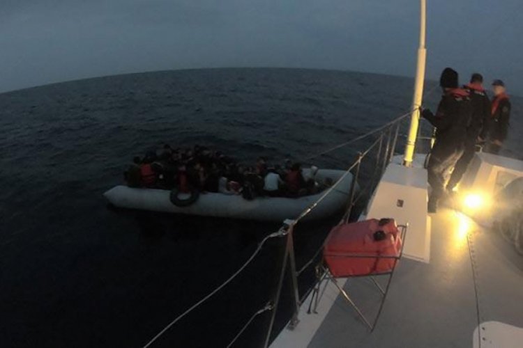 &Ccedil;anakkale'de 70 d&uuml;zensiz g&ouml;&ccedil;men yakalandı
